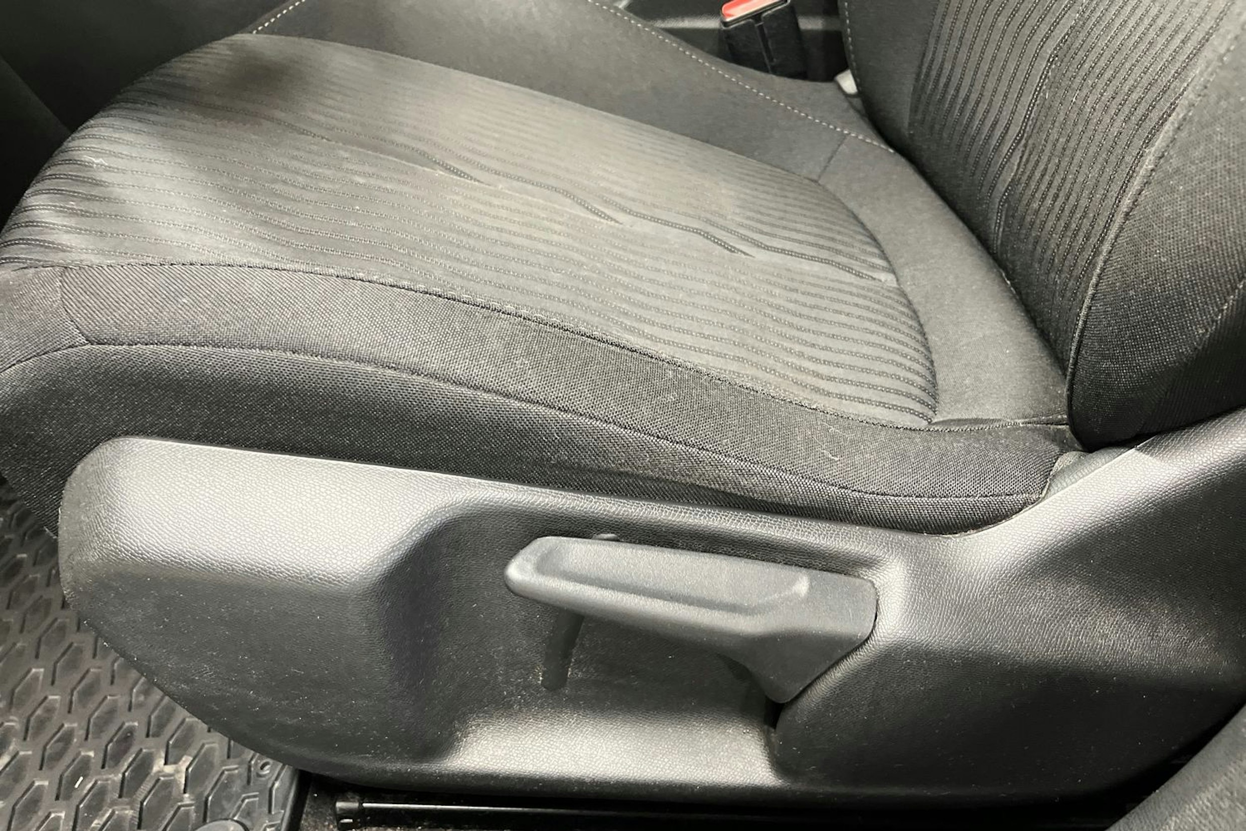 sininen Peugeot 308 2016 kuva 15.