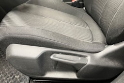 sininen Peugeot 308 2016 kuva 15.