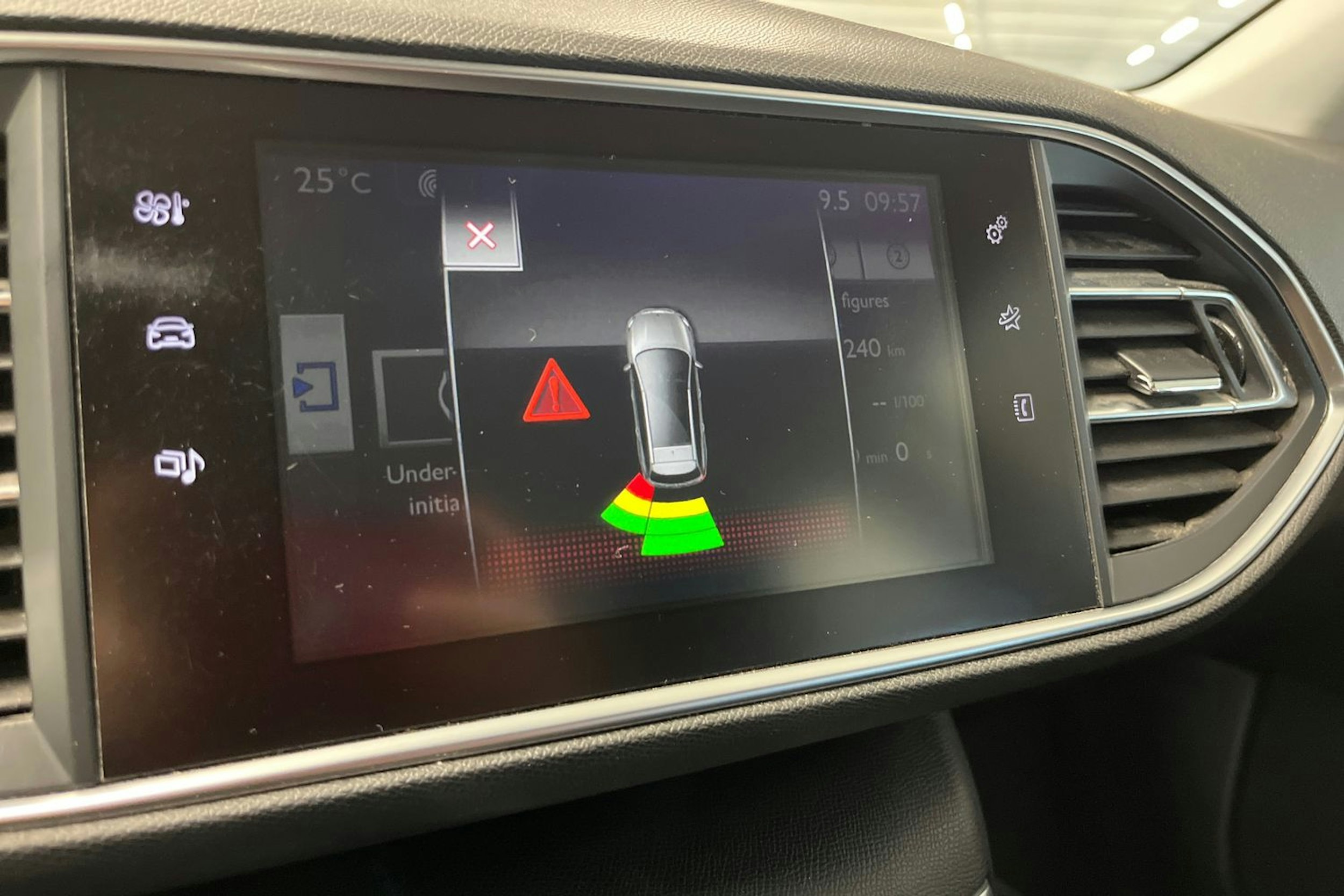sininen Peugeot 308 2016 kuva 21.