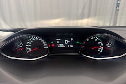 valkoinen Peugeot 308 2016 kuva 11.