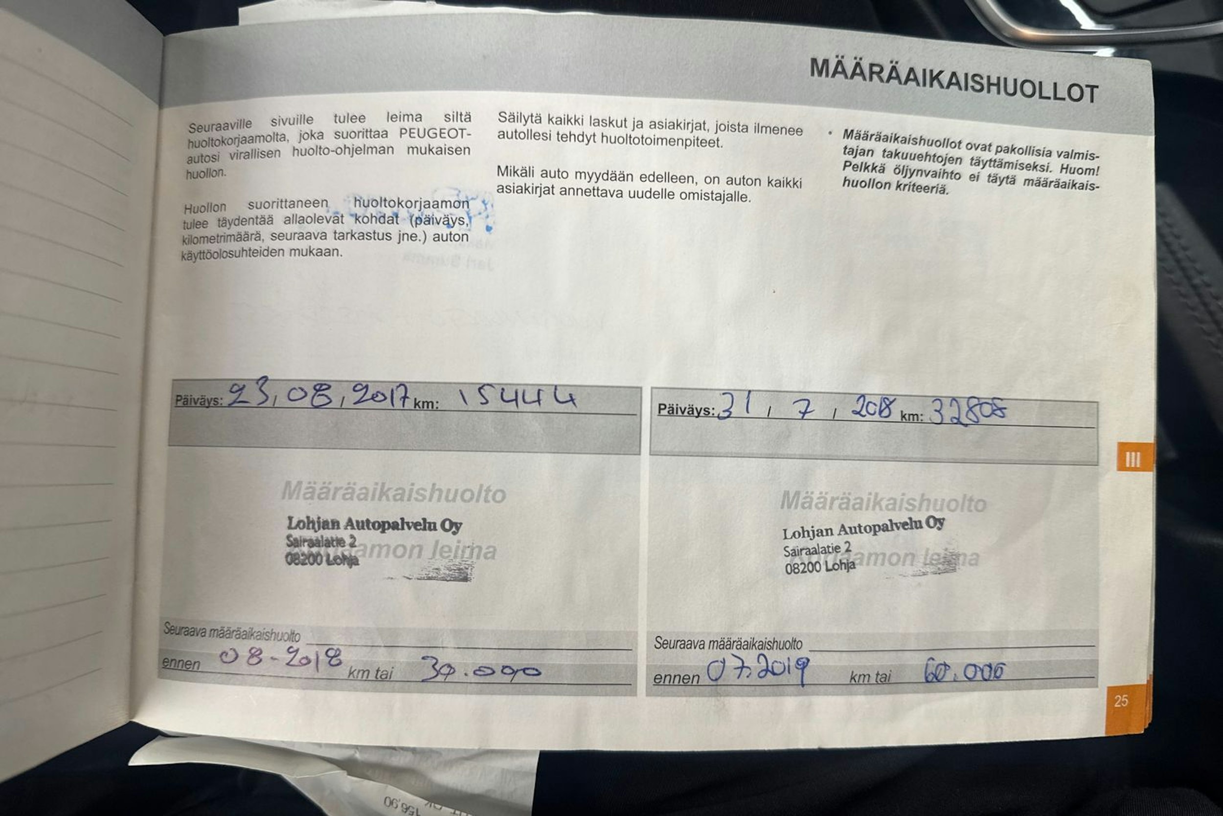 valkoinen Peugeot 308 2016 kuva 13.