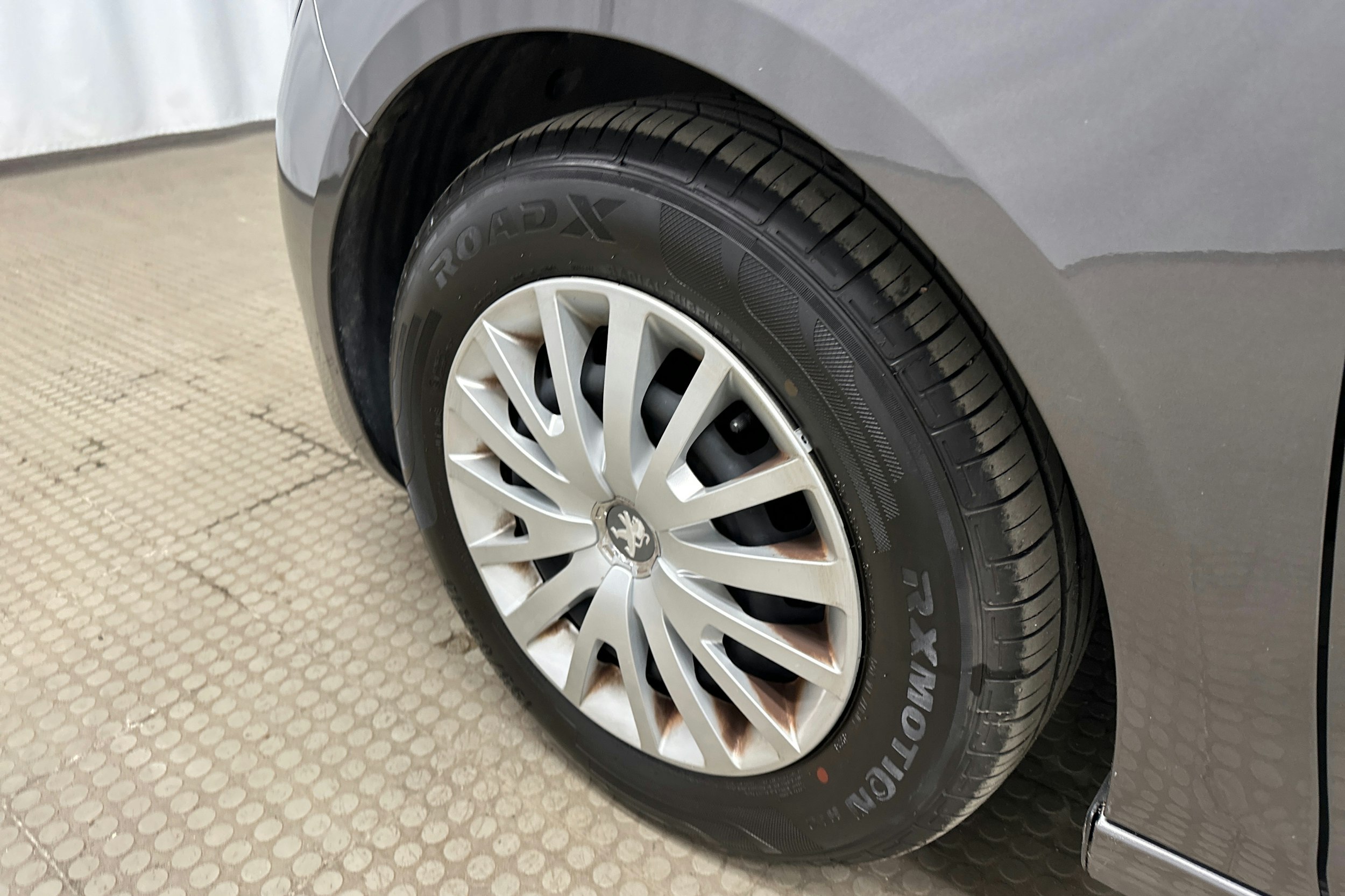 harmaa Peugeot 308 2016 kuva 11.