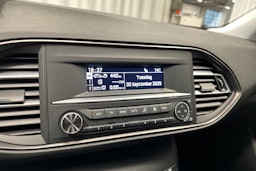 harmaa Peugeot 308 2016 kuva 15.