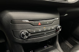 harmaa Peugeot 308 2016 kuva 16.