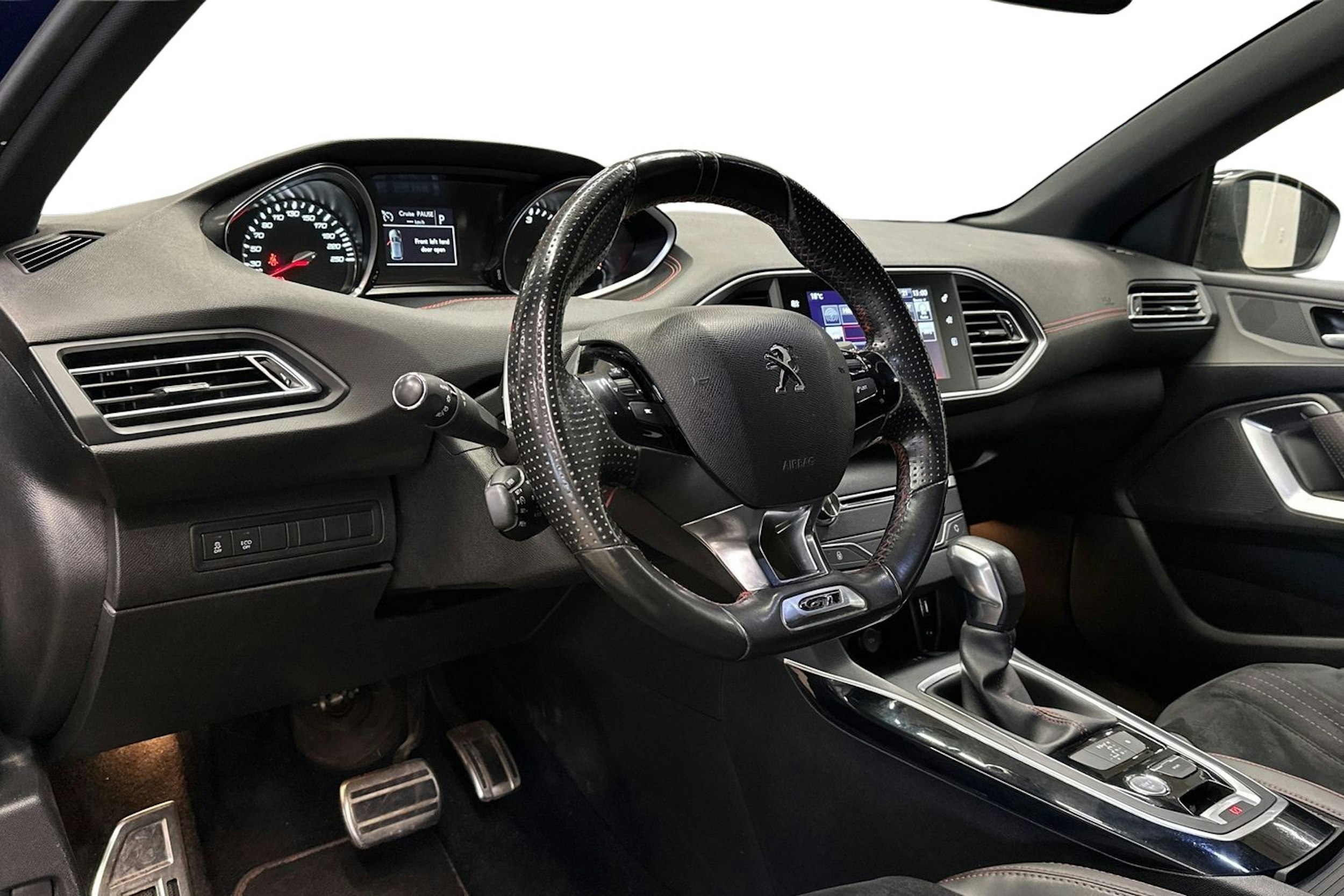 sininen Peugeot 308 2017 kuva 6.