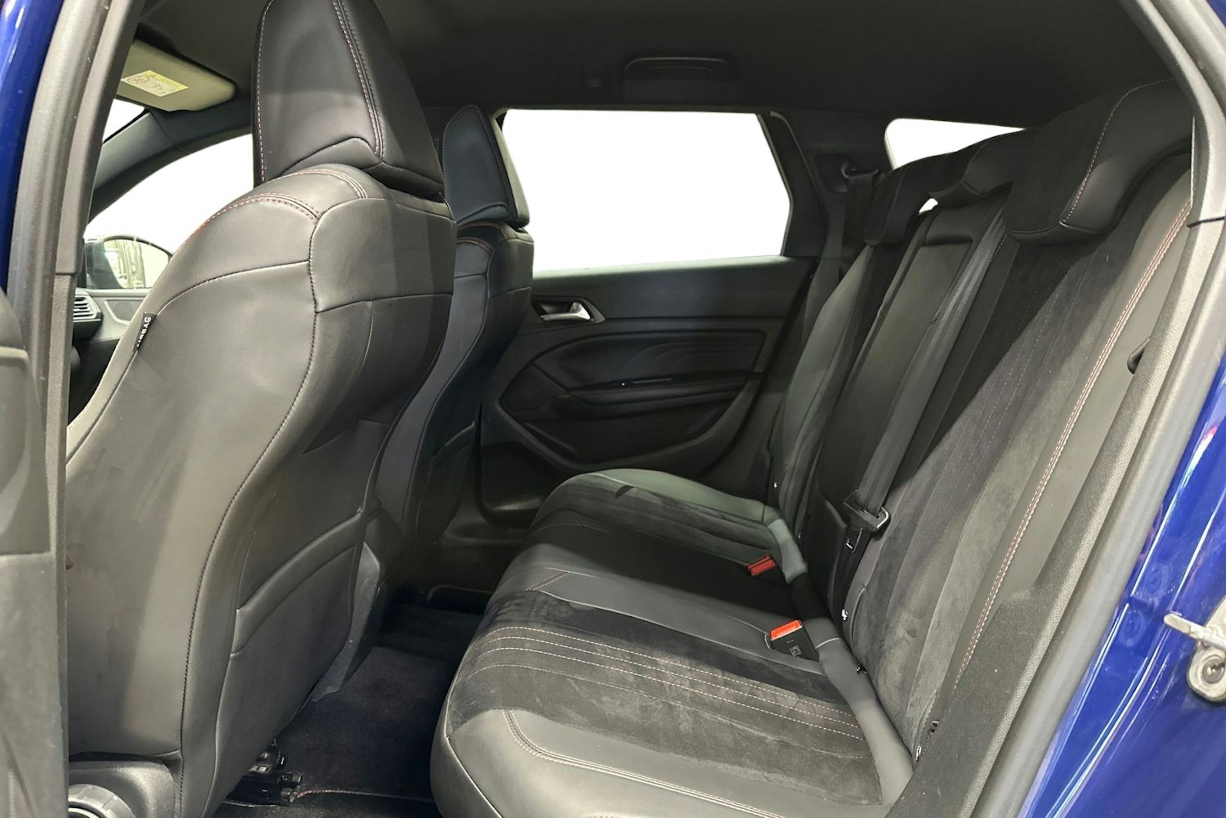 sininen Peugeot 308 2017 kuva 8.