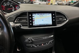 sininen Peugeot 308 2017 kuva 20.