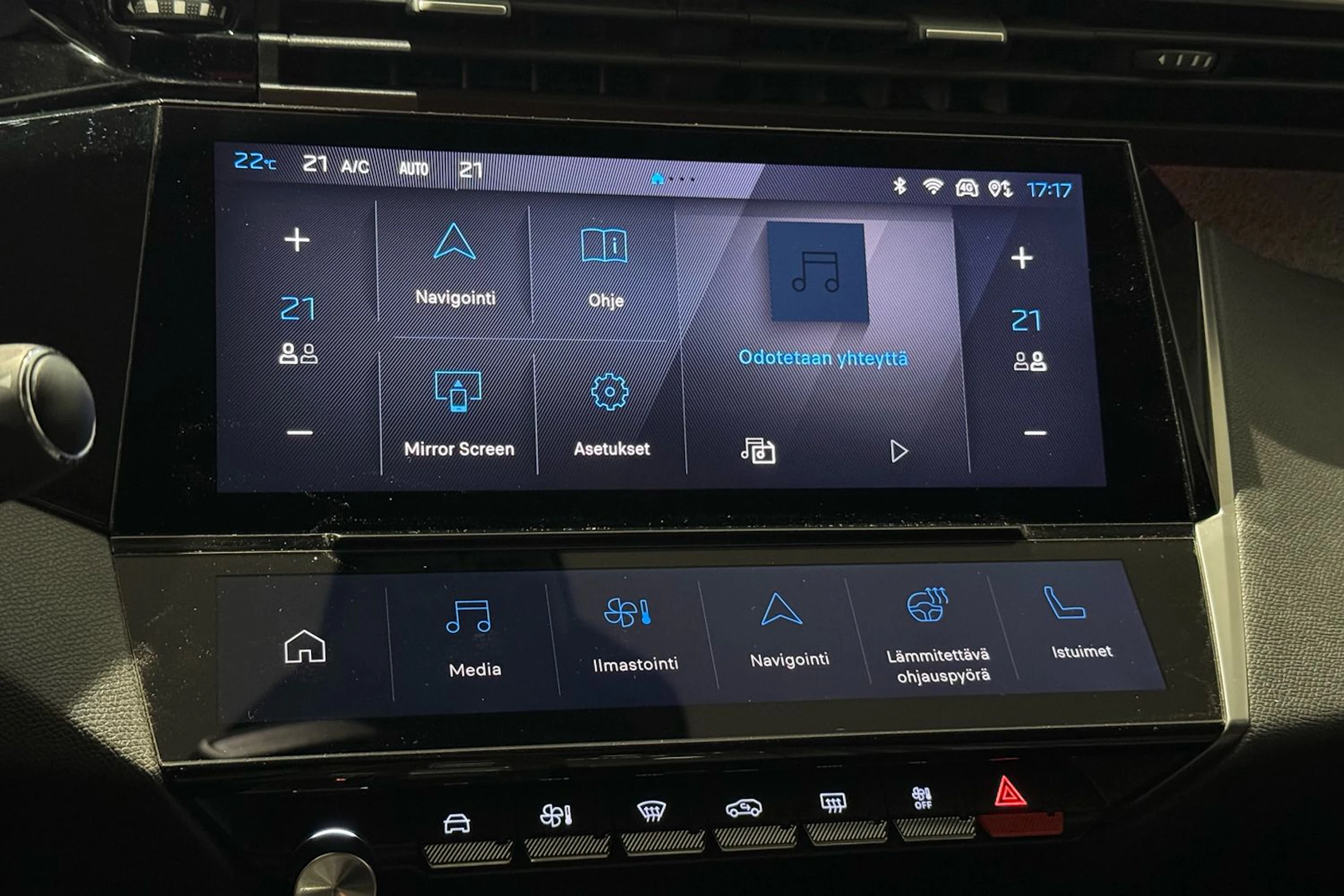 sininen Peugeot 308 2022 kuva 22.