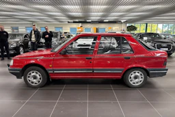 punainen Peugeot 309 1992 kuva 4.