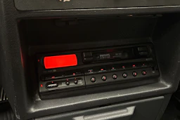 punainen Peugeot 309 1992 kuva 22.