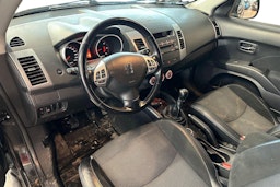 musta Peugeot 4007 2008 kuva 3.