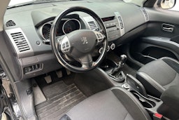musta Peugeot 4007 2008 kuva 7.
