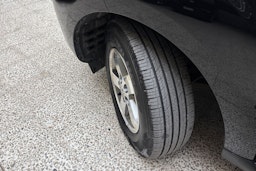 musta Peugeot 4007 2008 kuva 13.