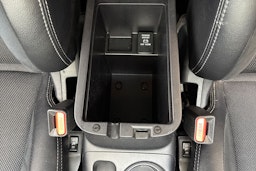 musta Peugeot 4007 2008 kuva 21.