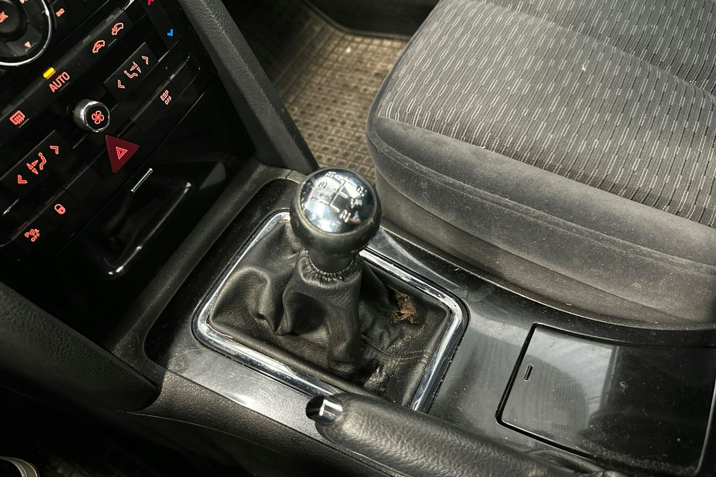 Musta Peugeot 407 2010 kuva 16.