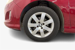 Punainen Peugeot 408 2012 kuva 9.