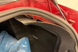 Punainen Peugeot 408 2012 kuva 22.