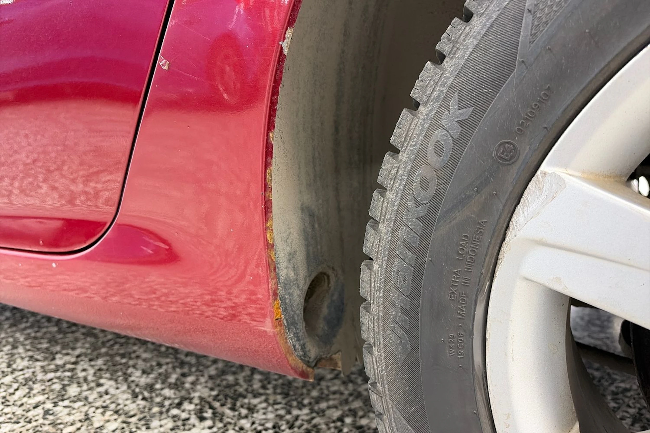 Punainen Peugeot 408 2012 kuva 28.