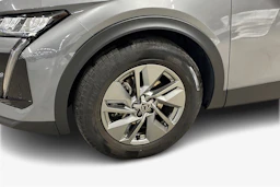 Harmaa Peugeot 408 2023 kuva 9.