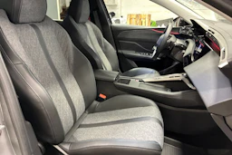Harmaa Peugeot 408 2023 kuva 25.