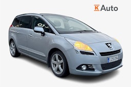 harmaa Peugeot 5008 2012 kuva 1.