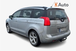 harmaa Peugeot 5008 2012 kuva 2.
