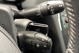 harmaa Peugeot 5008 2012 kuva 25.