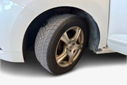 Valkoinen Peugeot 5008 2012 kuva 12.