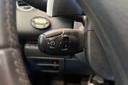 Valkoinen Peugeot 5008 2012 kuva 20.