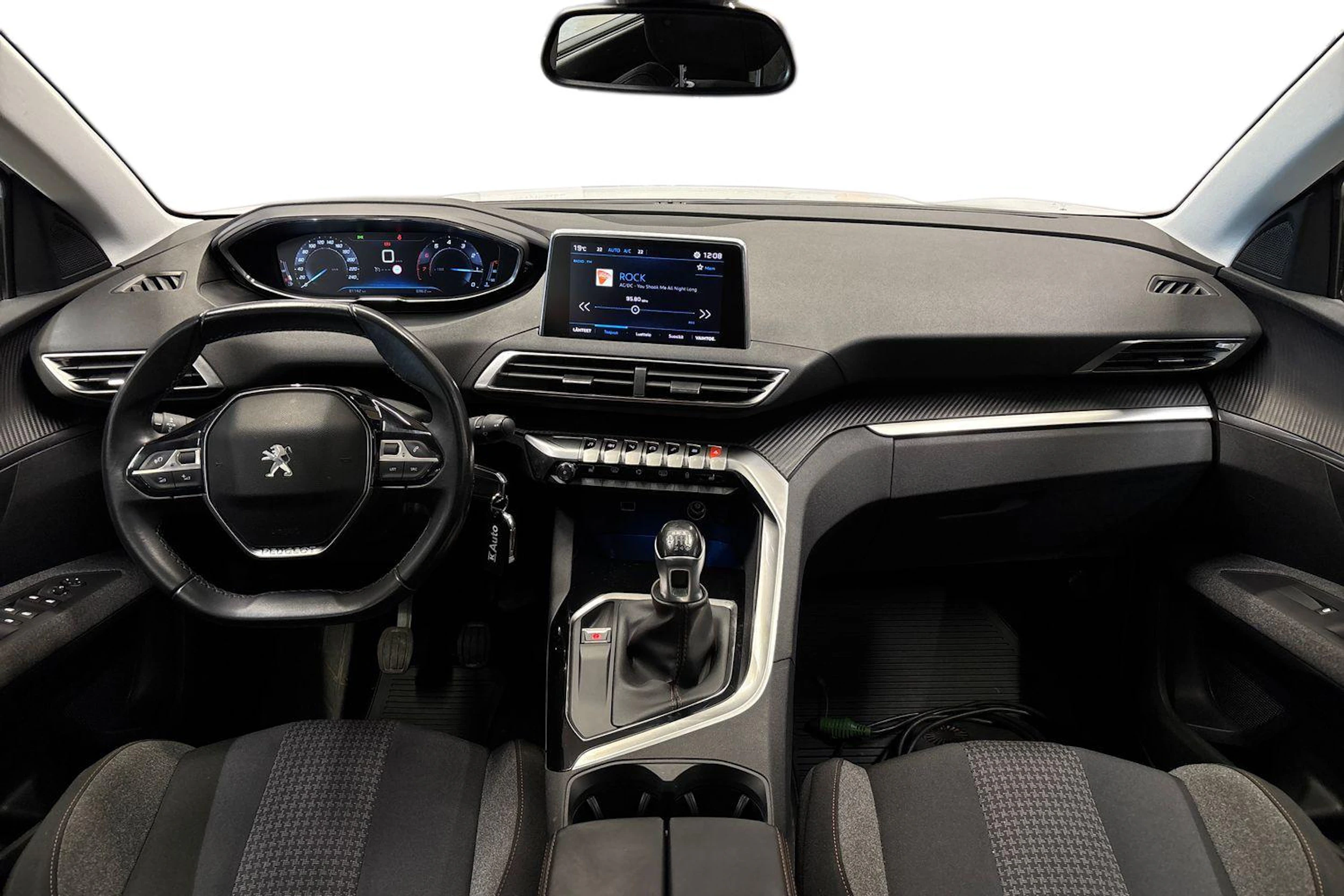 valkoinen Peugeot 5008 2017 kuva 7.