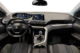 valkoinen Peugeot 5008 2017 kuva 7.