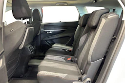 valkoinen Peugeot 5008 2017 kuva 8.