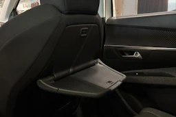 valkoinen Peugeot 5008 2017 kuva 13.