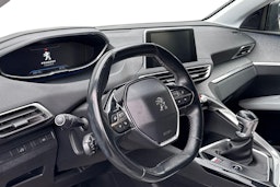 valkoinen Peugeot 5008 2018 kuva 3.