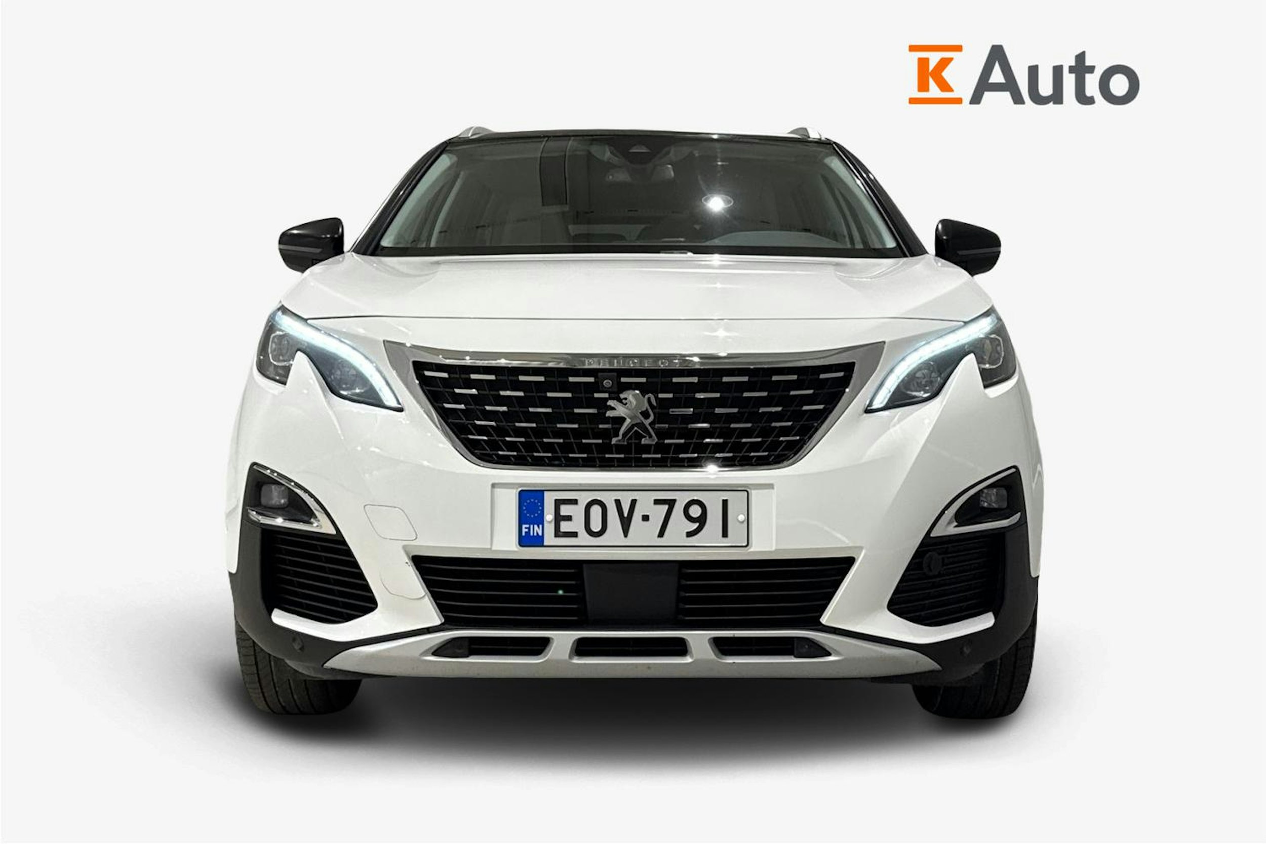 valkoinen Peugeot 5008 2018 kuva 5.