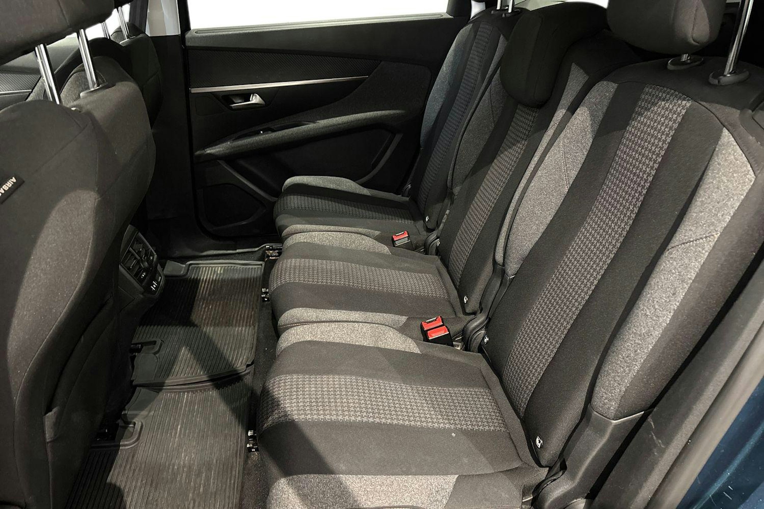 sininen Peugeot 5008 2018 kuva 10.