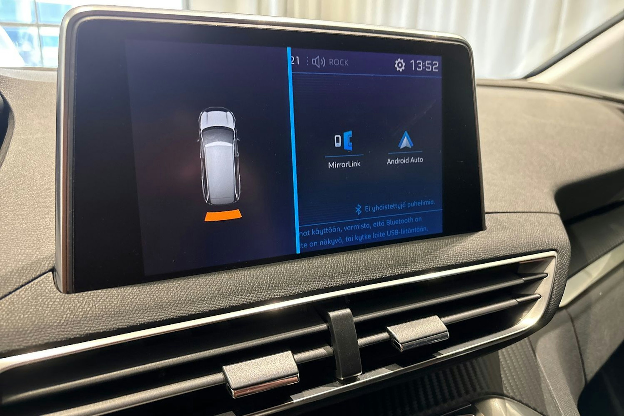 sininen Peugeot 5008 2018 kuva 23.