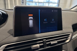 sininen Peugeot 5008 2018 kuva 24.