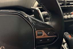 sininen Peugeot 5008 2018 kuva 31.