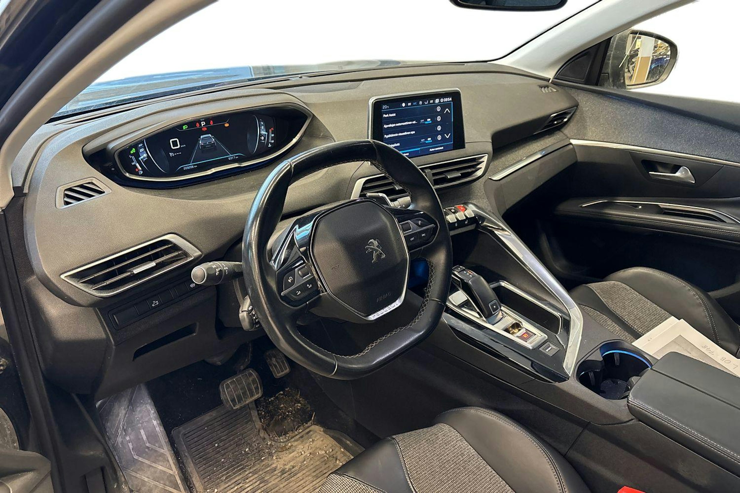 Musta Peugeot 5008 2018 kuva 3.