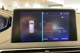 Harmaa Peugeot 5008 2018 kuva 16.