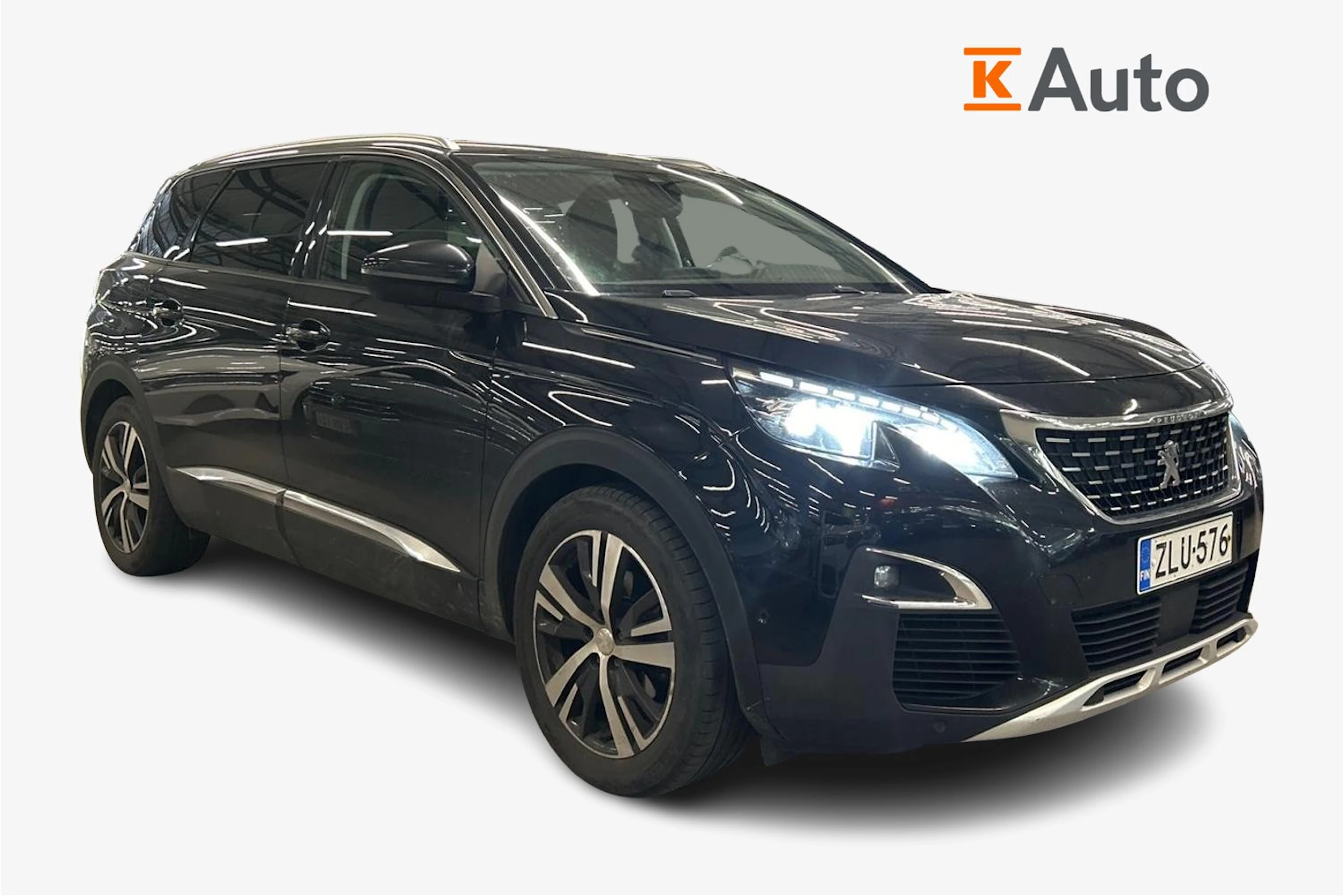 Musta Peugeot 5008 2018 kuva 1.