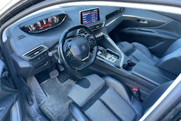 Musta Peugeot 5008 2019 kuva 3.