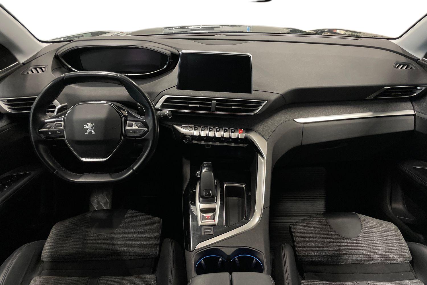 Peugeot 5008 2019, photo 7/27