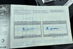 harmaa Peugeot 5008 2019 kuva 18.