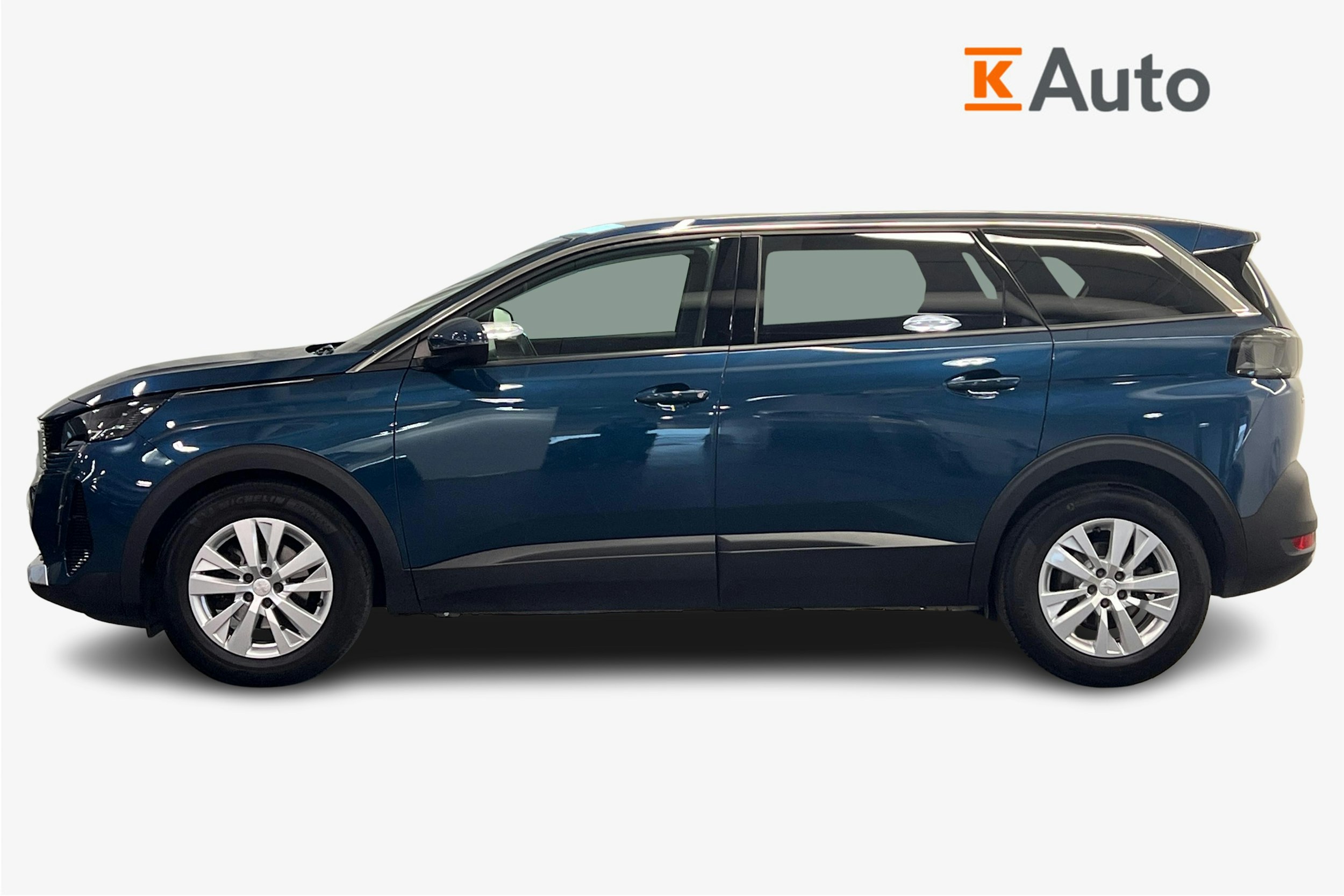 sininen Peugeot 5008 2021 kuva 6.