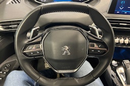 sininen Peugeot 5008 2021 kuva 19.