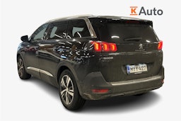 musta Peugeot 5008 2021 kuva 2.