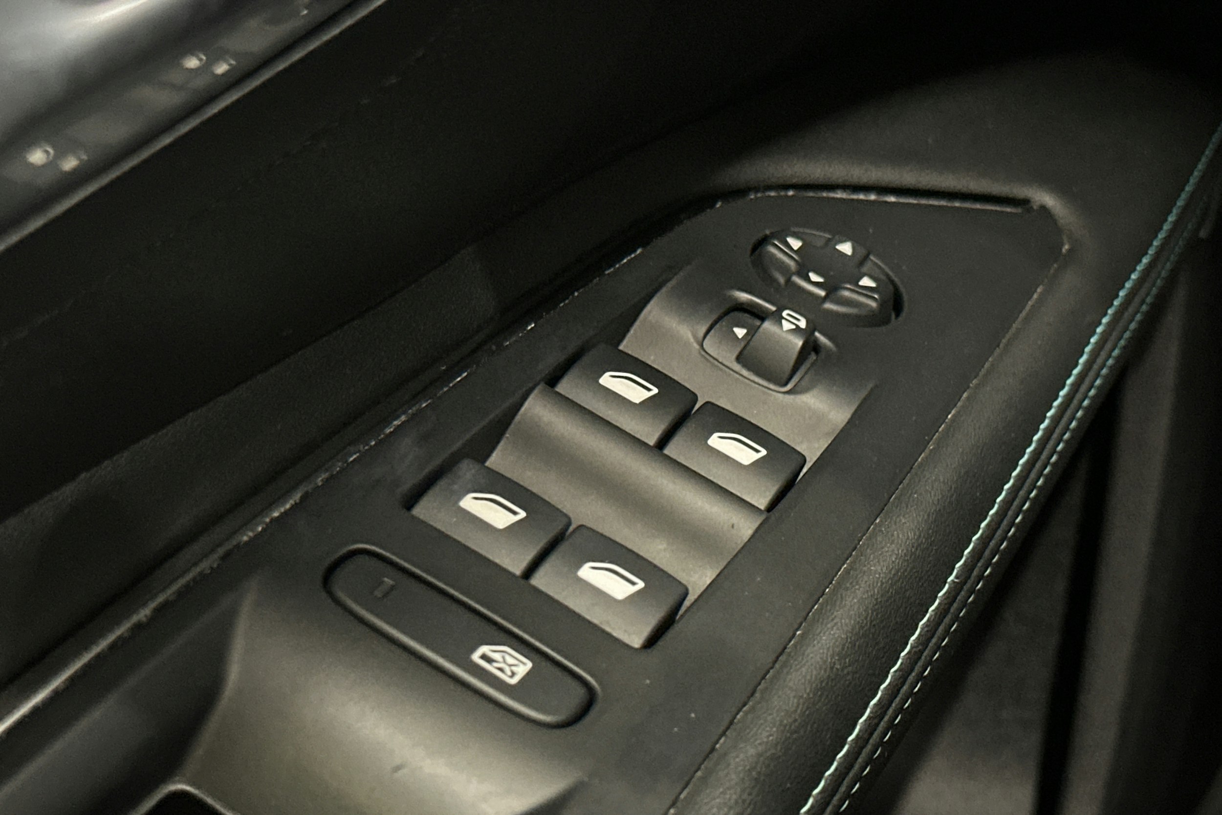 ruskea (beige) Peugeot 5008 2021 kuva 17.