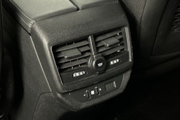 ruskea (beige) Peugeot 5008 2021 kuva 29.
